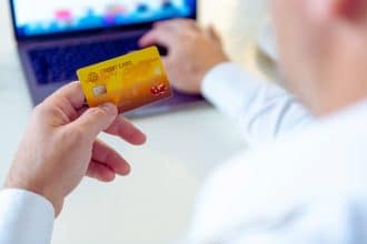 Une carte de crédit ZERO est une option financière intéressante pour de nombreux consommateurs. Découvrez dans ce guide ultime tout ce que vous devez savoir pour comprendre et tirer le meilleur parti de cette carte de crédit sans frais.